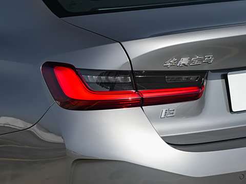 2024�� eDrive 40 L ��ҹ��װ