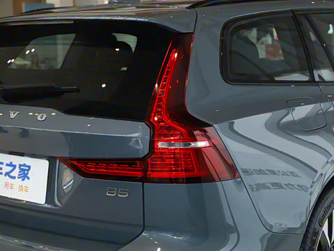 2023�� B5 ��Զ�˶���