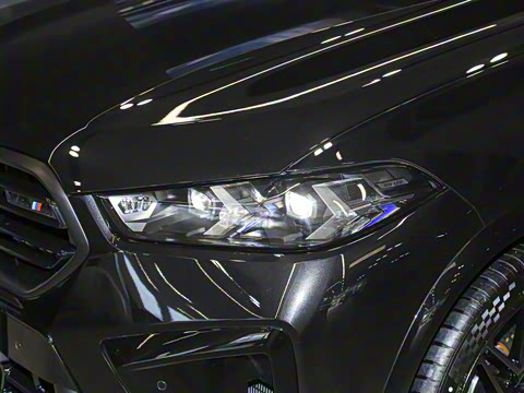 2024�� X6 M ������