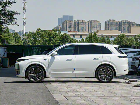 2025�� Max ���ܻ��°�