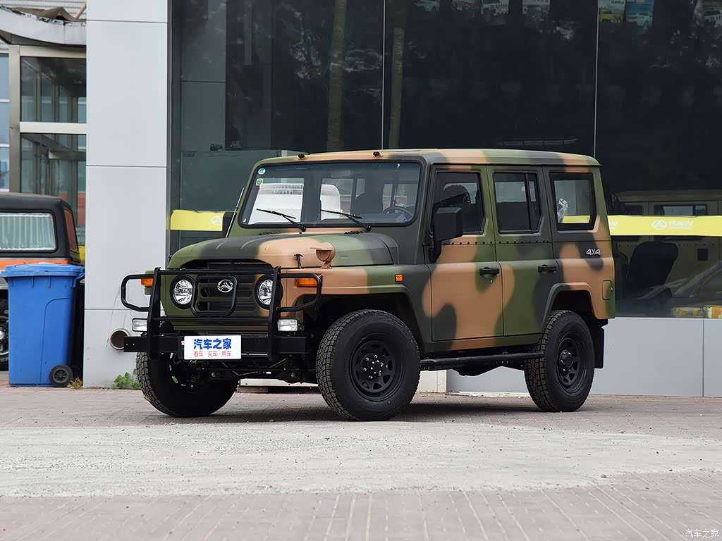 2020款 1.5t 方门 硬顶
