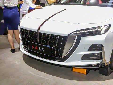 2025�� 2.0T ������