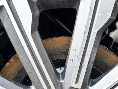 2025�� 2.0T ��������� 7��