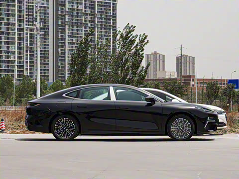 2025�� 130km EM-i ������