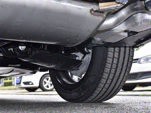 2022�� xDrive25i M�˶���װ