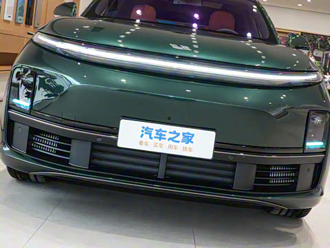 2025�� Ultra ���ܻ��°�