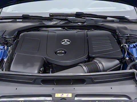 2025�� �Ŀ� C 260 L �˶���