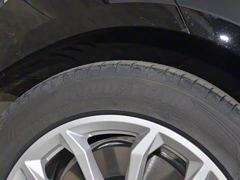 2021�� 40 TFSI ����������