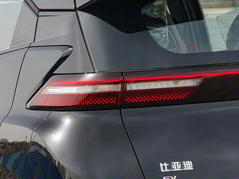 2025�� �Ǽݰ� 305km ������