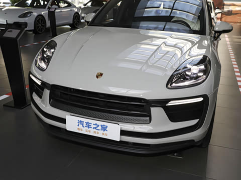 2024�� Macan 2.0T