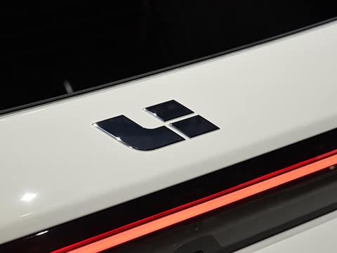 2025�� Max ���ܻ��°�