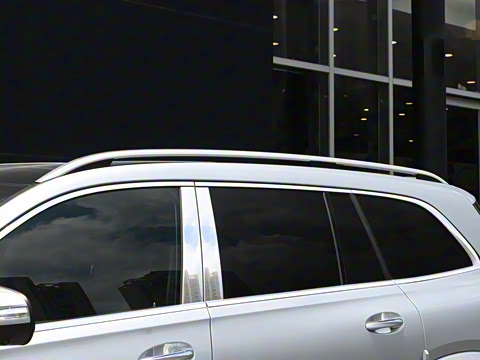 2025�� GLS 480 4MATIC