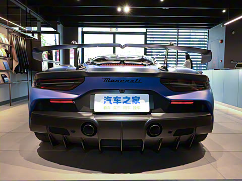 2024�� GT2 Stradale