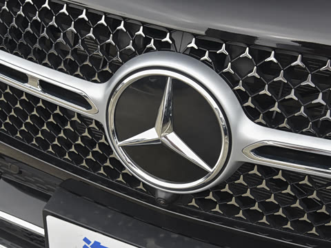 2025�� �Ŀ� GLE 450 4MATIC ������