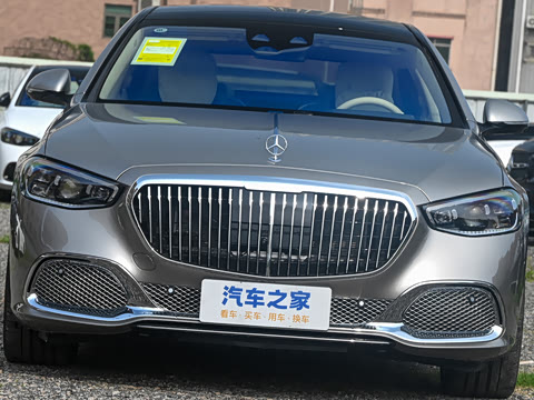 2025�� �Ŀ� S 680 4MATIC