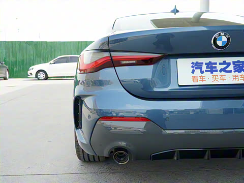 2021�� 425i M�˶���ҹ��