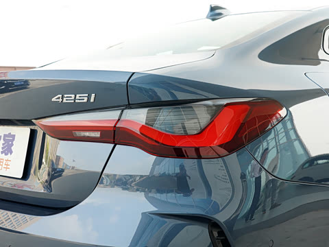 2021�� 425i M�˶���ҹ��