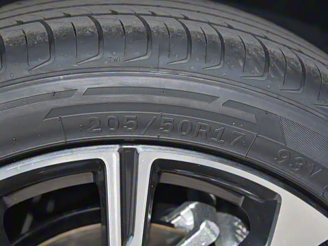 2026�� ��4�� 400������ 1.5L CVT׿Խ��