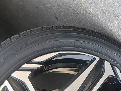 2025�� �Ŀ� ���� 2.0L CVT XV+���Ȱ�