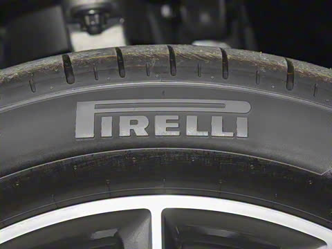 2025�� �Ŀ� GLE 450 4MATIC ������