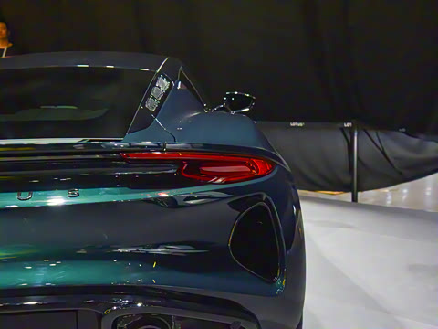 2025�� 2.0T DCT Turbo SE