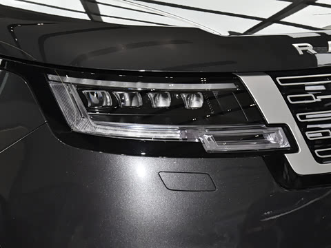 2025�� 3.0 L6 400PS �����ӳ���