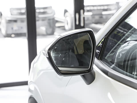 2025�� EcoBoost 170 ������