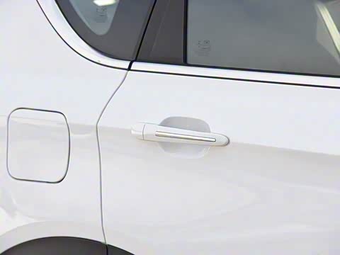 2018�� 1.6L �ֶ������� ��V