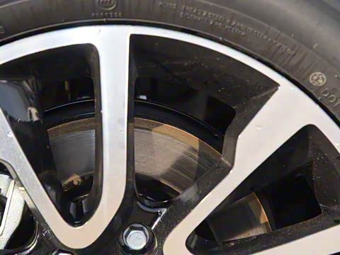 2018�� 1.6L �ֶ������� ��V