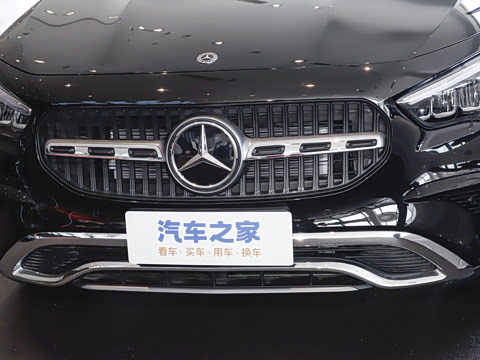 2025�� �Ŀ� GLA 220