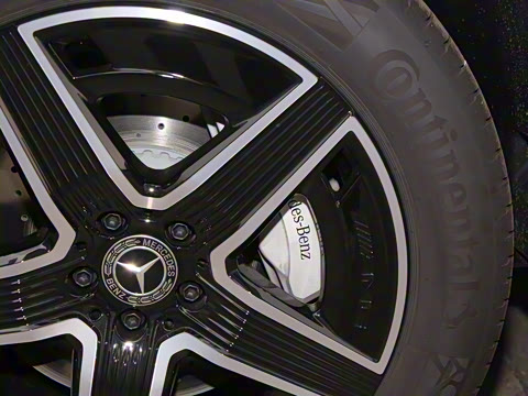 2025�� �Ŀ� GLC 260 4MATIC ����SUV