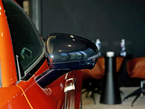 2025�� 63 S E Performance