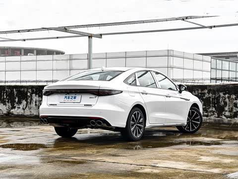 2025�� 2.0T DCT ������