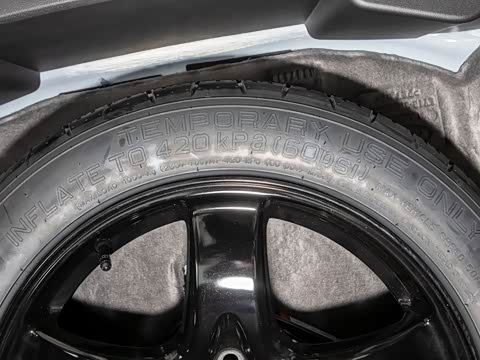 2020�� EcoBoost 245 ����������ST-LINE