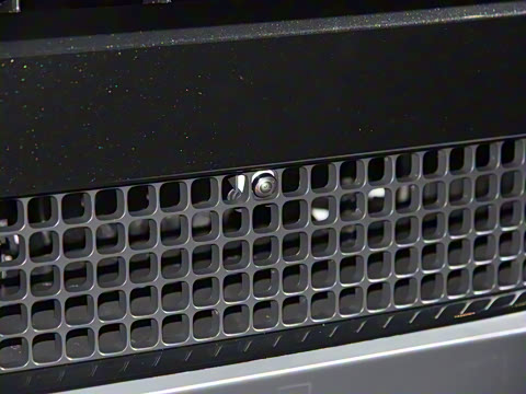 2022�� 110 V8 007��ذ�