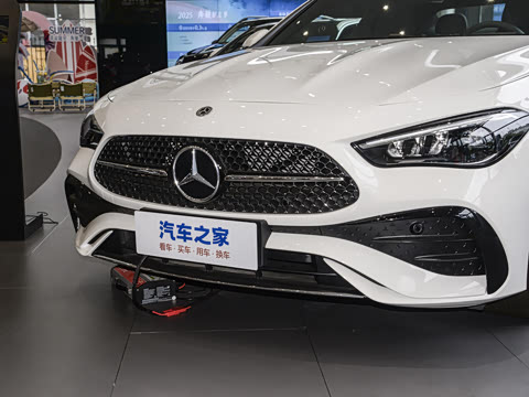 2025�� CLE 300 4MATIC �����ͽ��ܳ�