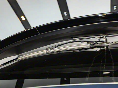 2025�� 4.4 V8 SV Edition Two