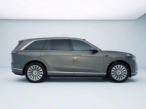 2025�� Ultra ������