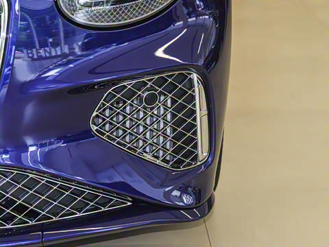 2025�� GT Mulliner��