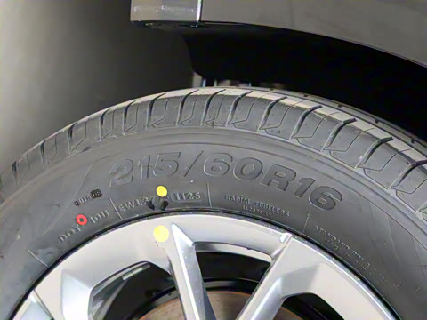 2025�� EM-i 60km ������