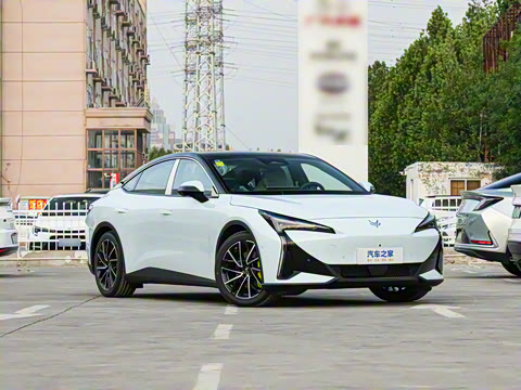 2025�� 560MAX 185kW