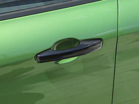 2025�� 03+ 2.0TD �Զ����ܽ��װ�