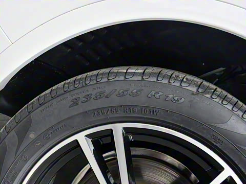 2025�� 45�����ذ� 40 TFSI ʱ�ж�����