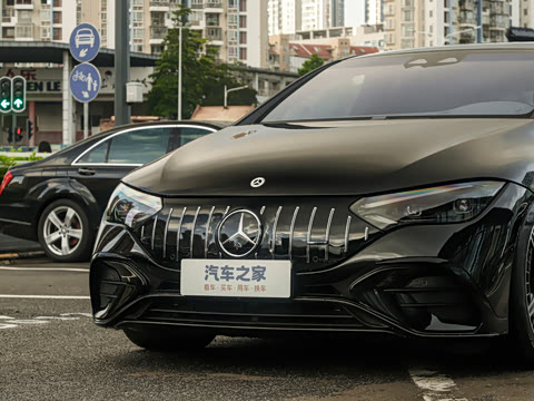 2023�� AMG EQE 53 4MATIC+