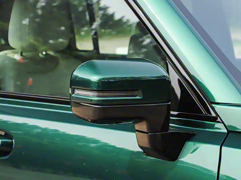 2025�� 2.0T 4WD Ultra