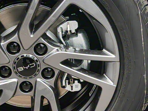 2025�� EV 470KM������