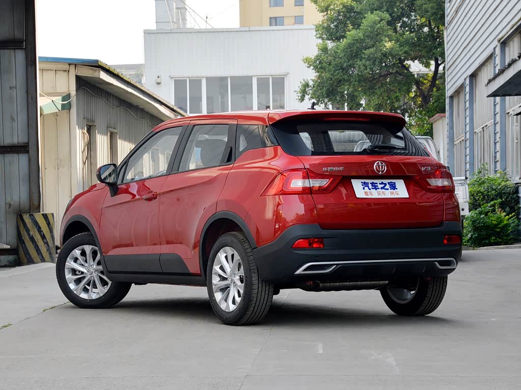 Brilliance V3 I Рестайлинг, Внедорожник 5 дв.: фото поколения