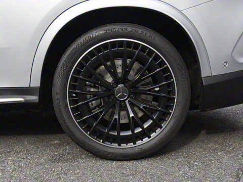 2025�� AMG GLC 43 4MATIC