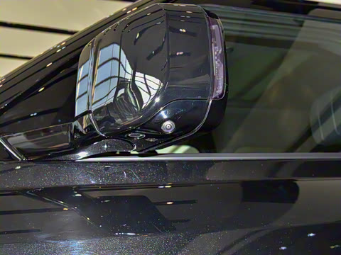 2025�� 130 3.0T P400 ����������