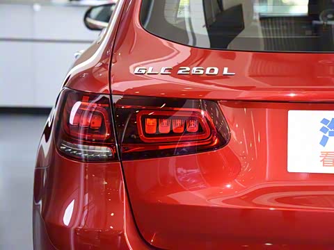 2020�� GLC 260 L 4MATIC ������